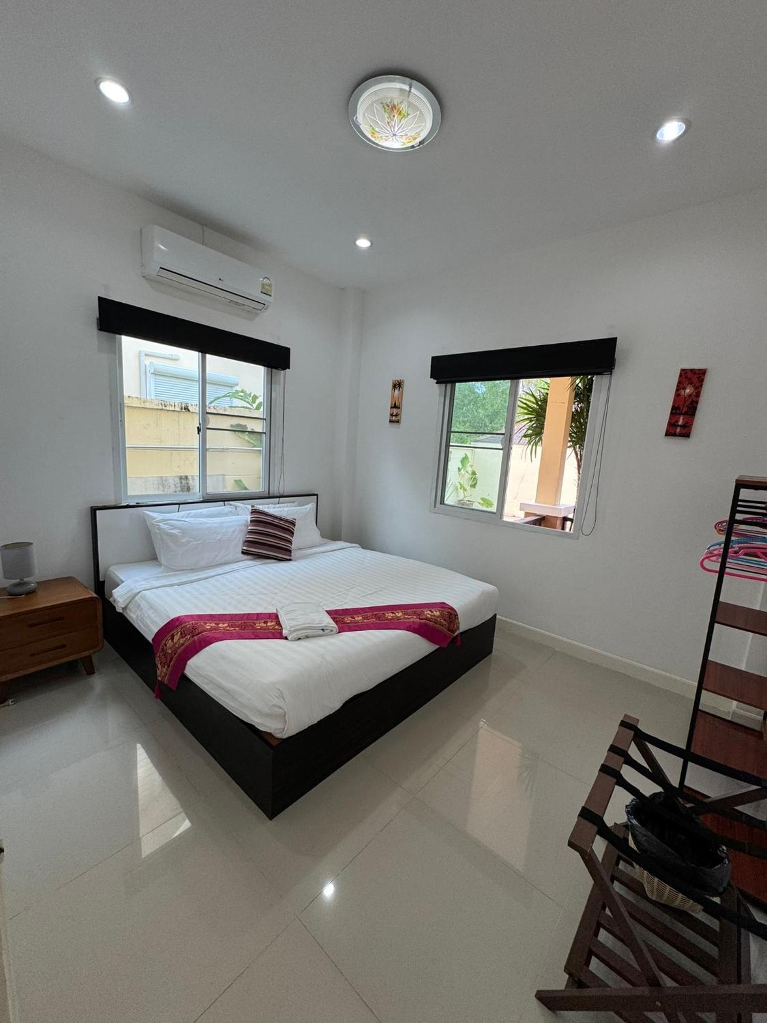 Relax Private Pool Villas - 4 Bedroom Villas Ao Nang Exterior photo