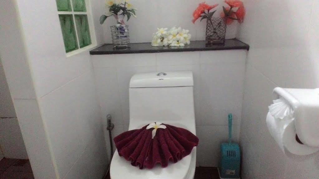 Relax Private Pool Villas - 4 Bedroom Villas Ao Nang Exterior photo